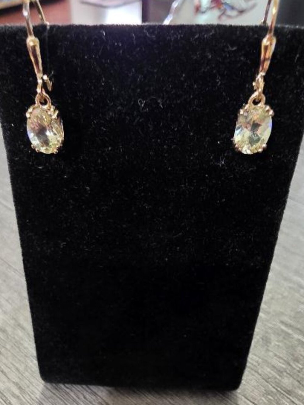 YELLOW APATITE SOLITAIRE EARRINGS